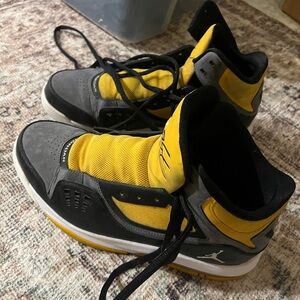 Jordan Flight 23 yellow men size 10.5